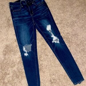 American Eagle ripped jeans Size 4